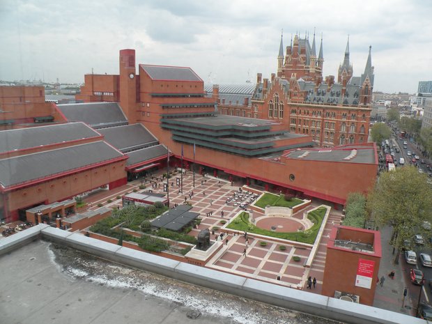  British Library, vue générale du bâtiment
